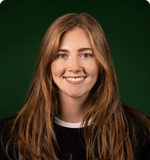 Luke Recruits - Emma van der Beek